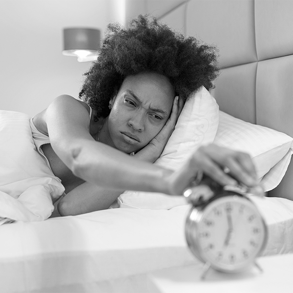 Jet lag social: quando a rotina bagunça o sono e impacta a saúde mental